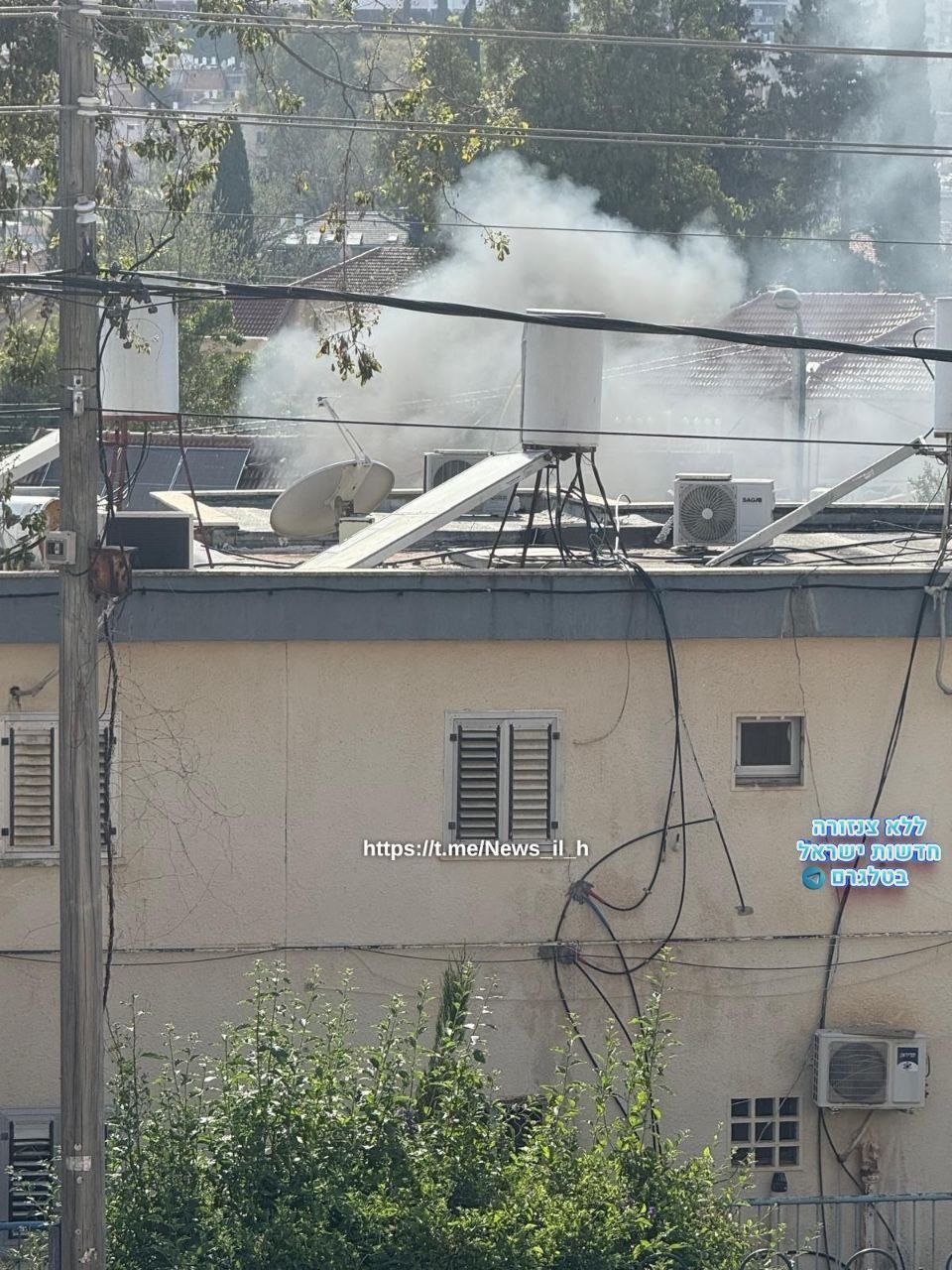 القناة 12 العبرية:

 تقارير أولية عن سقوط صواريخ في كريات…