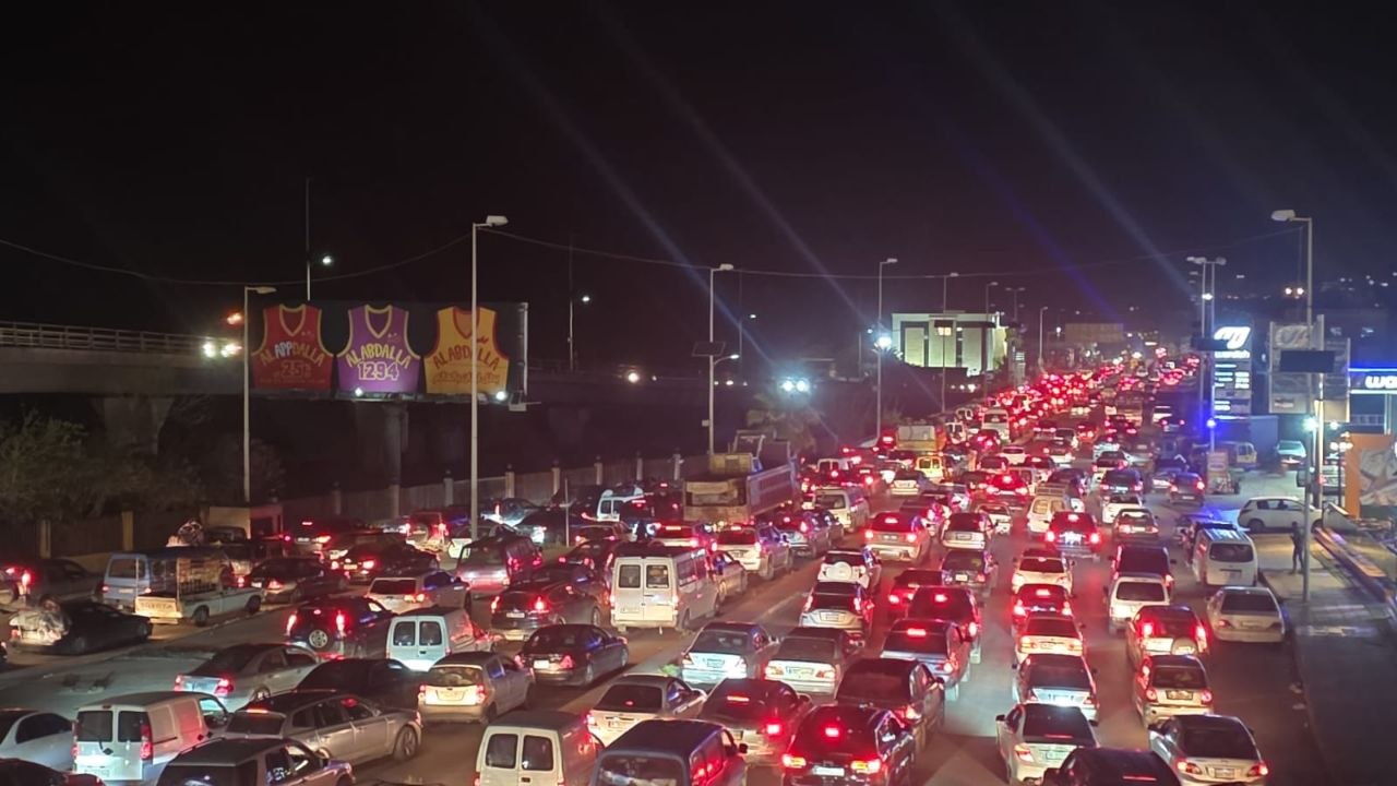 يشهد طريق الأوّلي في مدينة صيدا باتجاه بيروت في هذه…