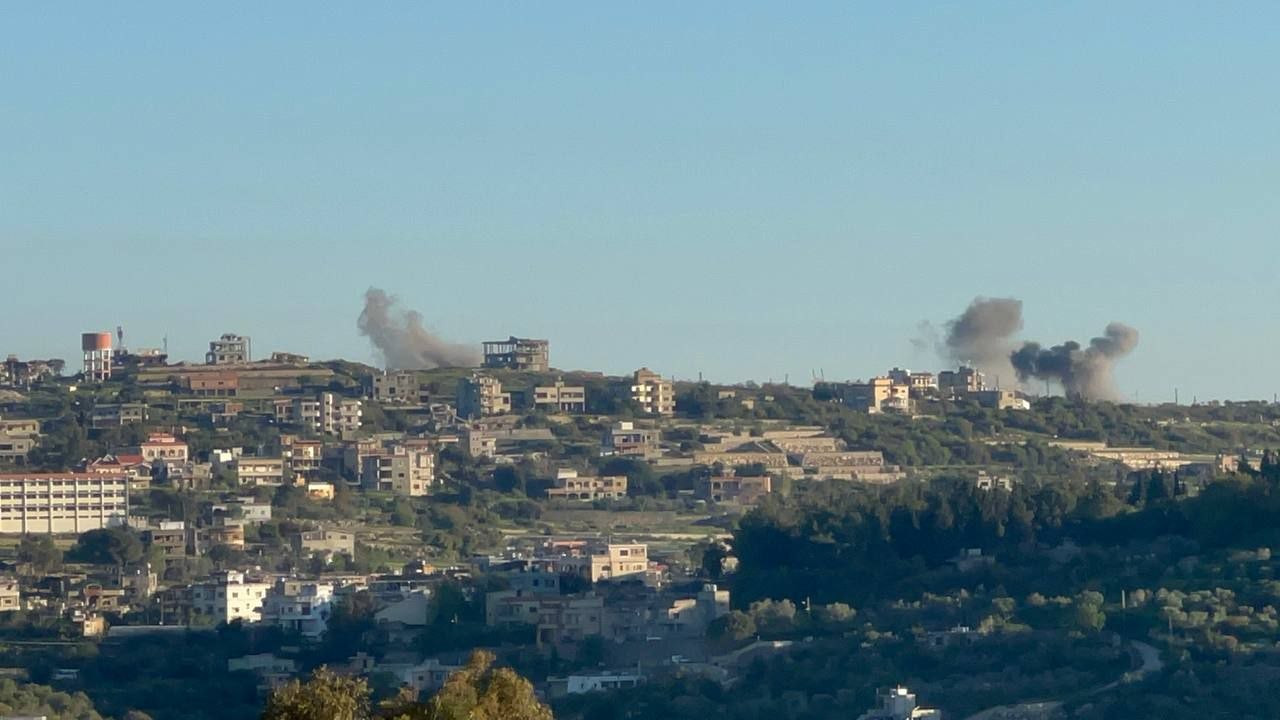 غارة للعدو الاسرائيلي تستهدف بلدة ياطر، جنوب لبنان