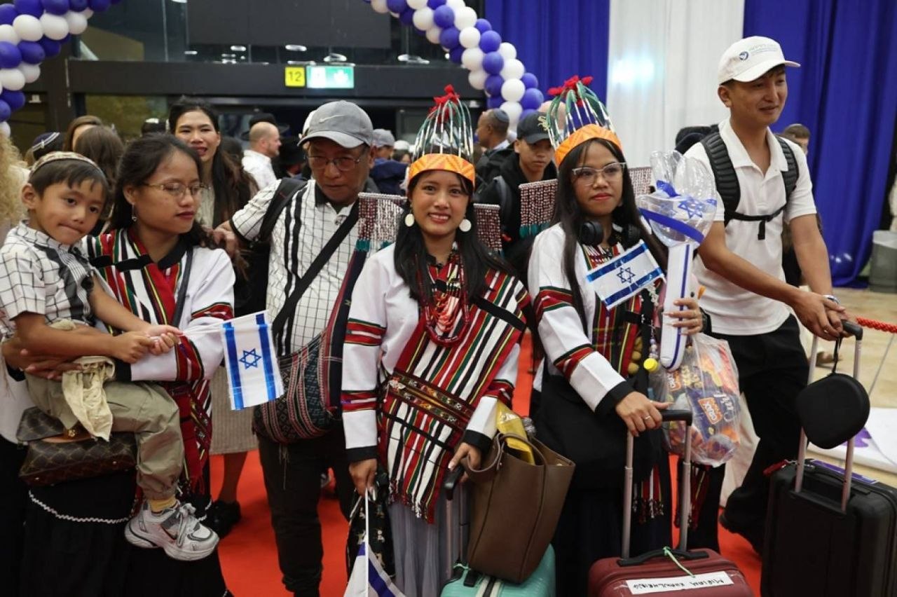 الاحتلال يستقدم مهاجرين من قبيلة بني منشيه الهندية

ذكرت وسائل إعلام…