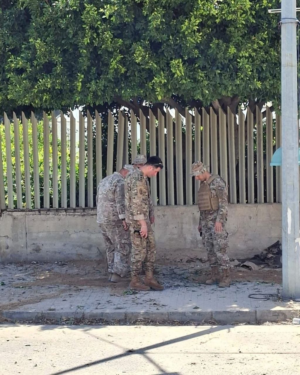 فجّر الجيش اللبناني قبل قليل جسماً من مخلفات الغارة التي…