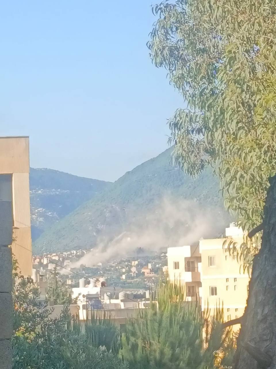 طيران الاحتلال يشن غارة على بلدة عربصاليم جنوبي لبنان