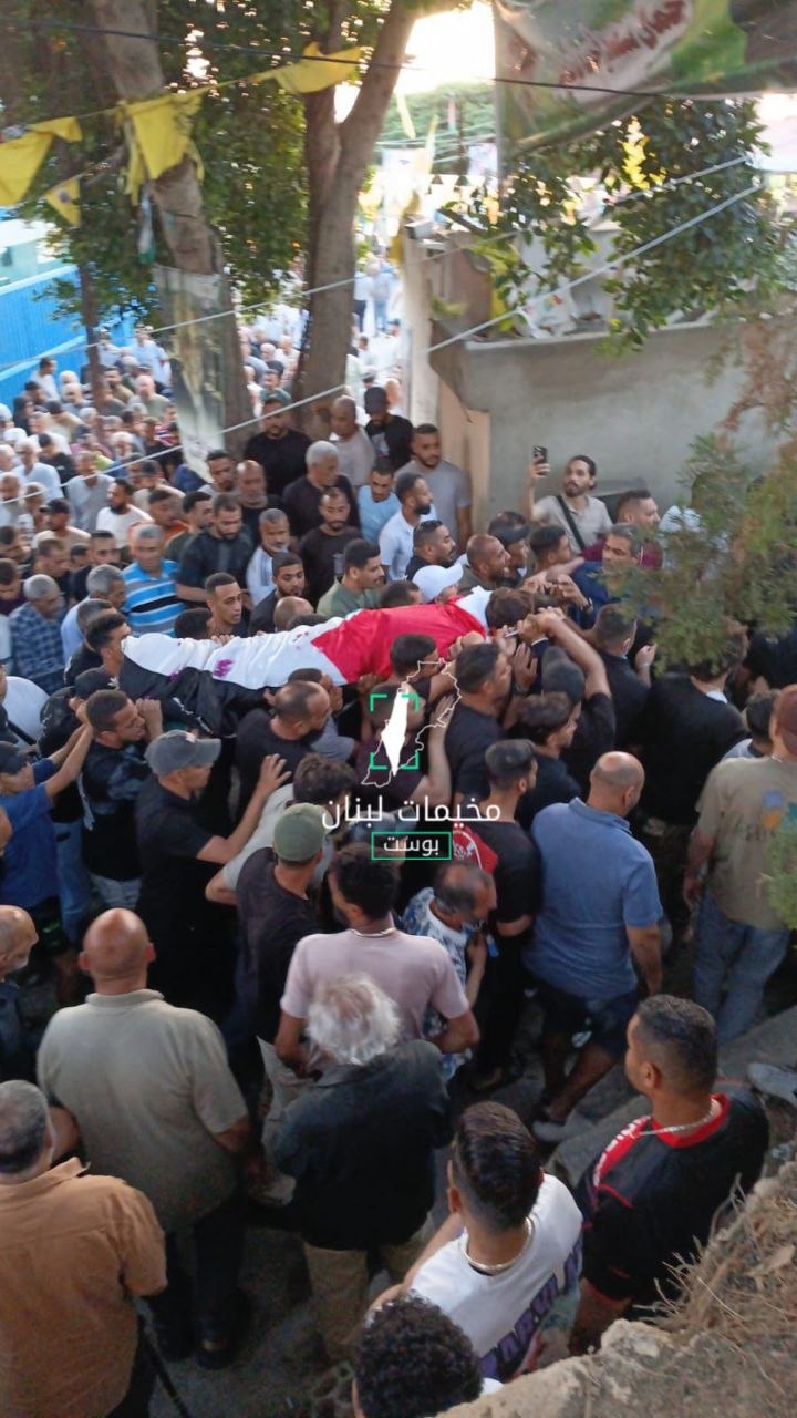 مشاهد من تشييع الشهيد خطاب نهيلي في مخيم البرج الشمالي…