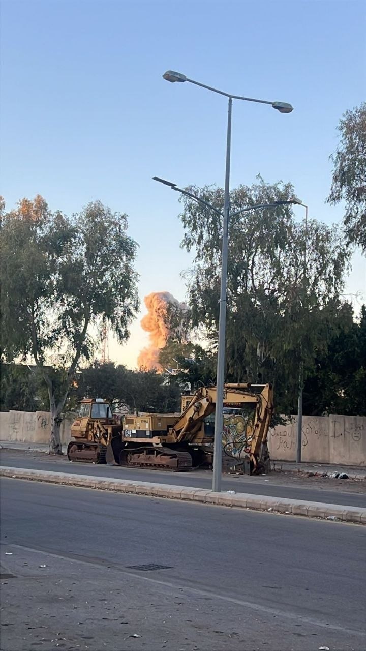 غارة استهدفت منطقة المساكن بمدينة صور جنوب لبنان
