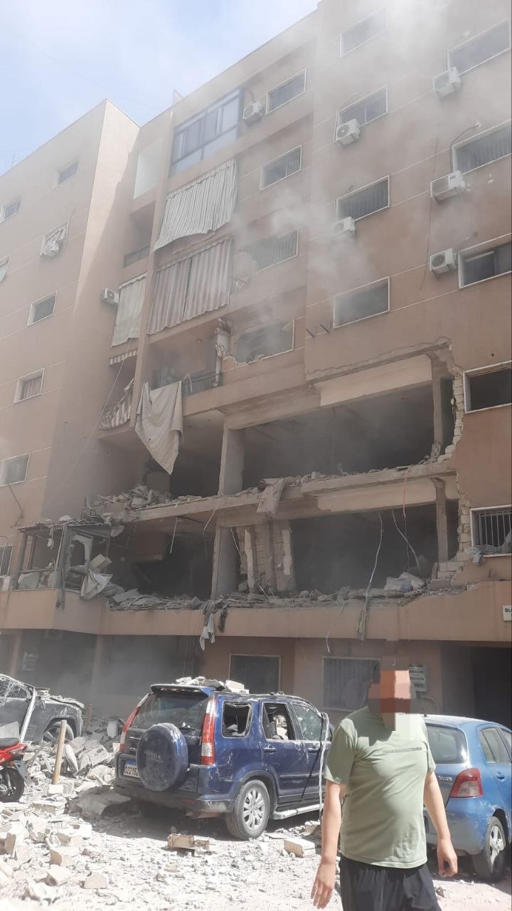 الغارة على الضاحية تمت بـ 3 صواريخ واستهدفت شقتين في…