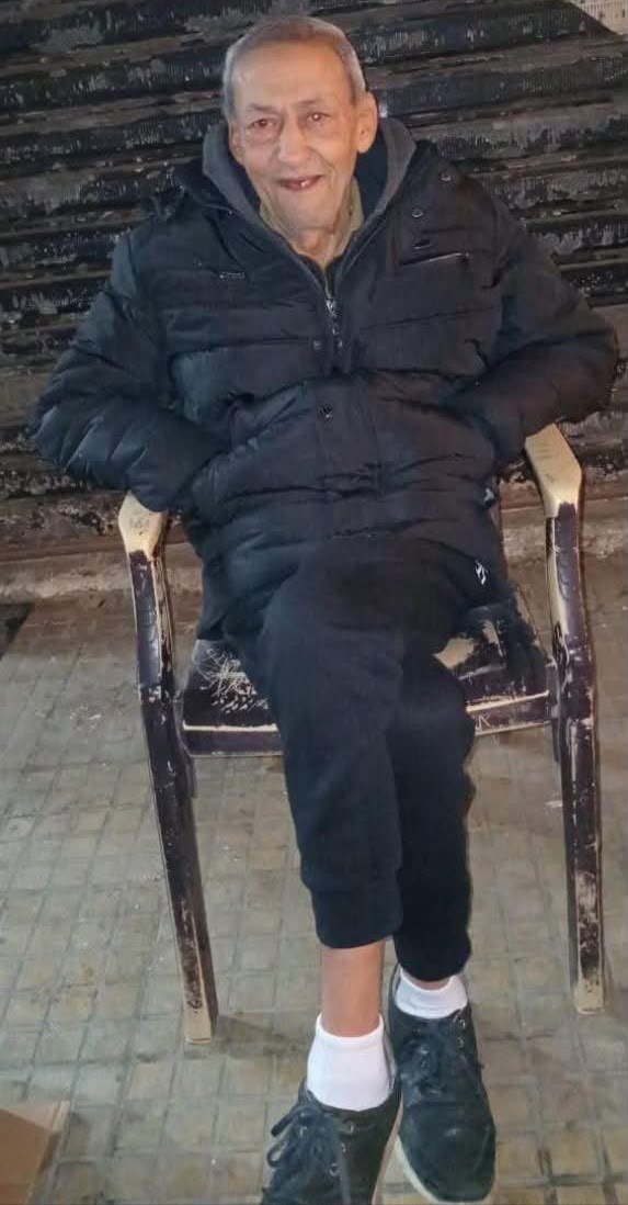 توفّى الحاج عدنان محمد أبو غزال “أبو محمد” من مخيم…