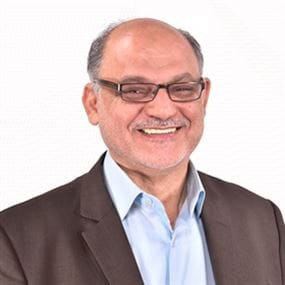 الصحافي د. قاسم قصير: “يمكن إيراد اسمي ضمن الأسماء التي…