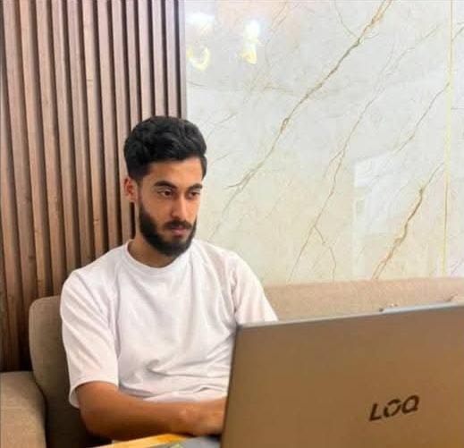 طالب فلسطيني يحقق إنجازًا عالميًا في الأمن السيبراني


تمكن الطالب الفلسطيني…