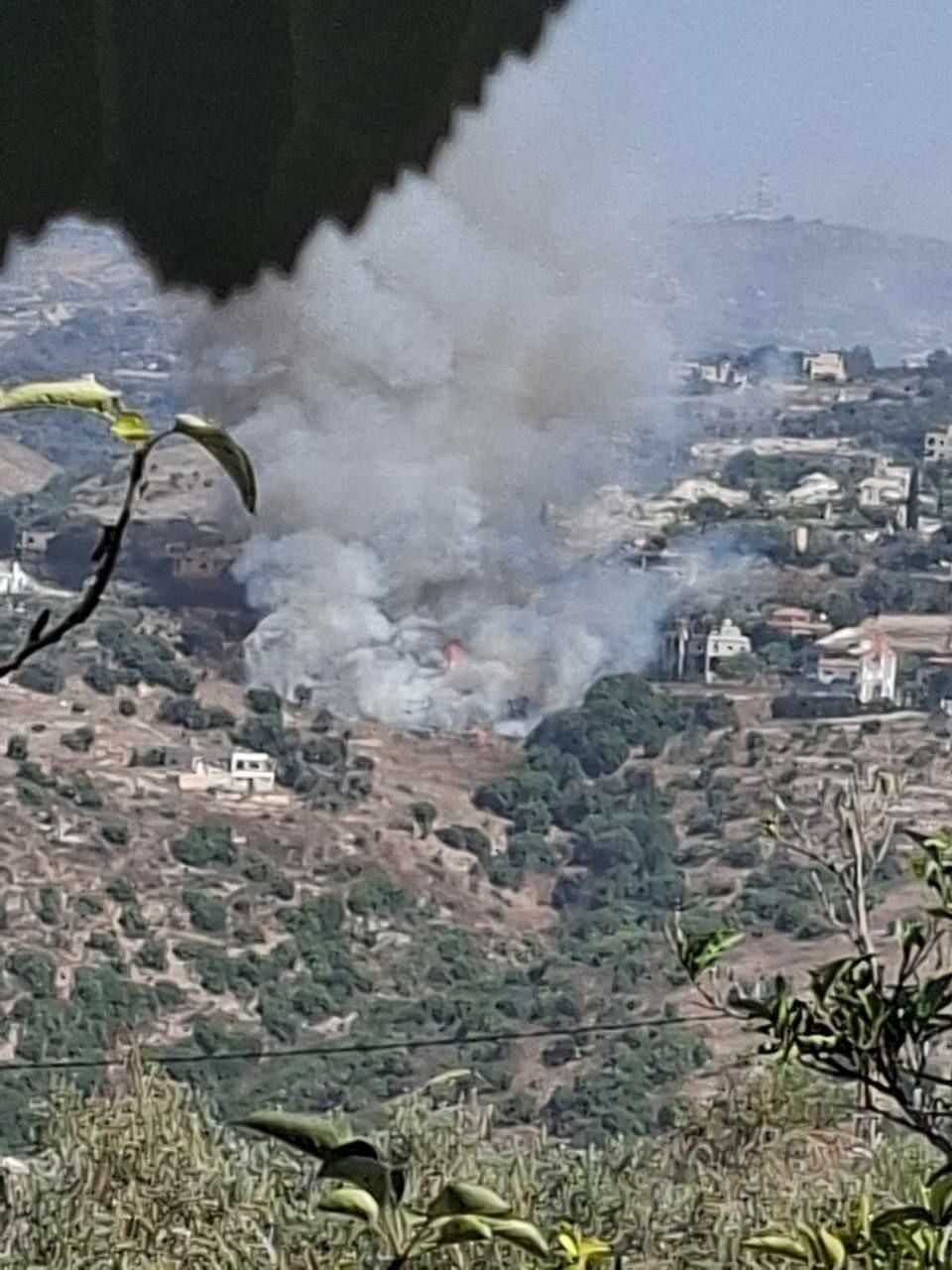 جيش الاحتلال يحرق عدداً من المنازل في بلدة طلوسة جنوبي…