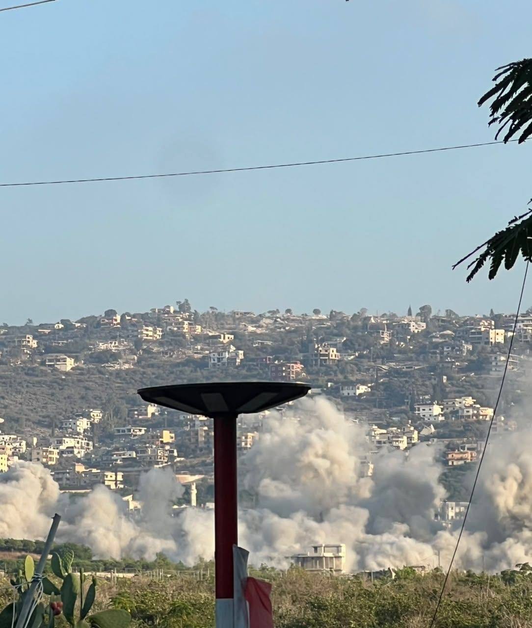 غارة إسرائيلية على بلدة المنصوري جنوبي لبنان