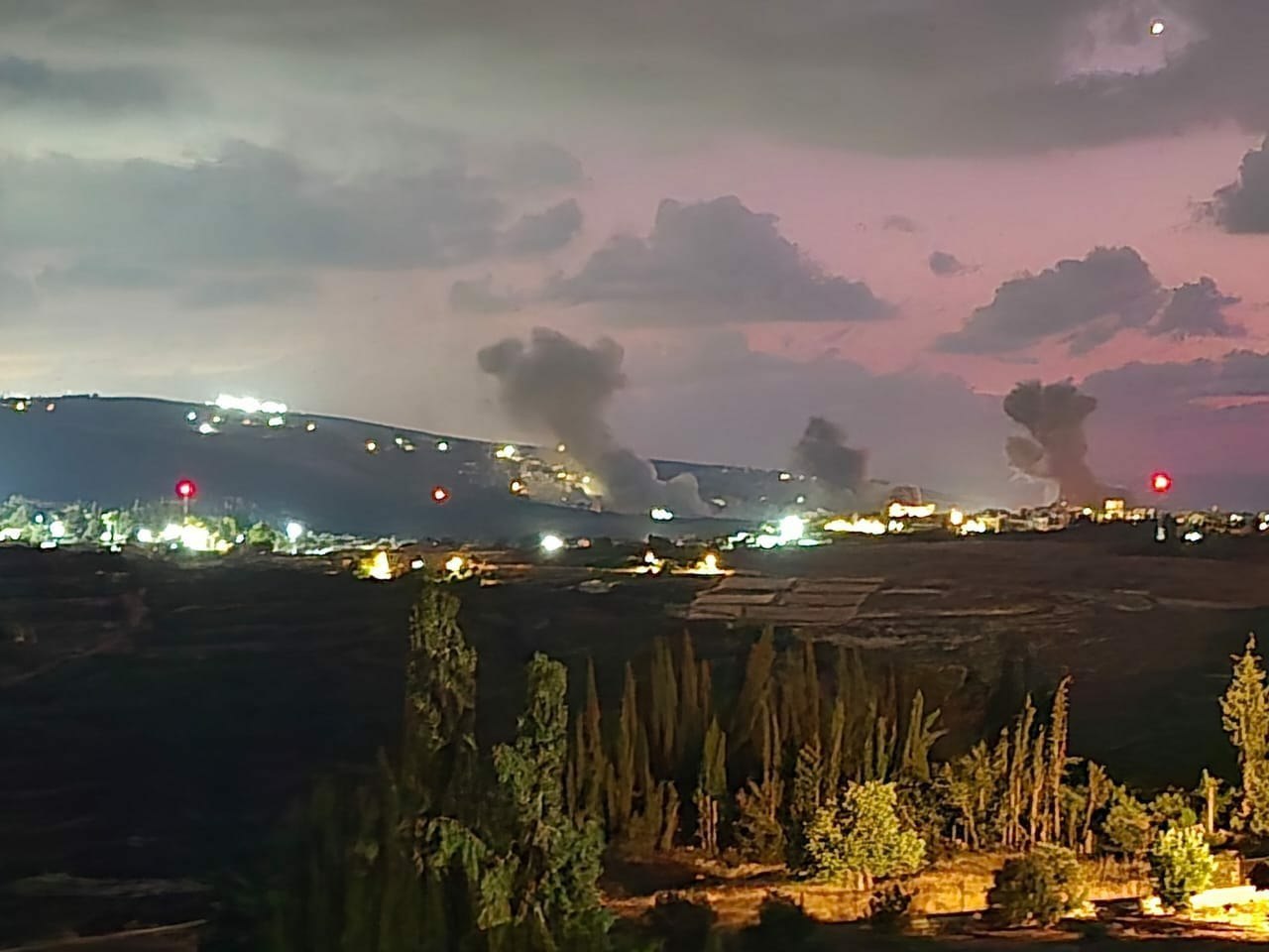غارات للعدو الاسرائيلي تستهدف المنصوري جنوب لبنان