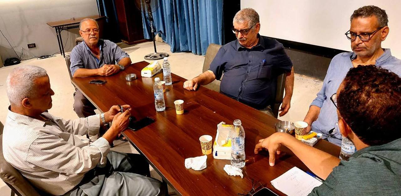 استأنف نادي القراءة في مكتبة غسان كنفاني الثقافية العامة بمخيم…