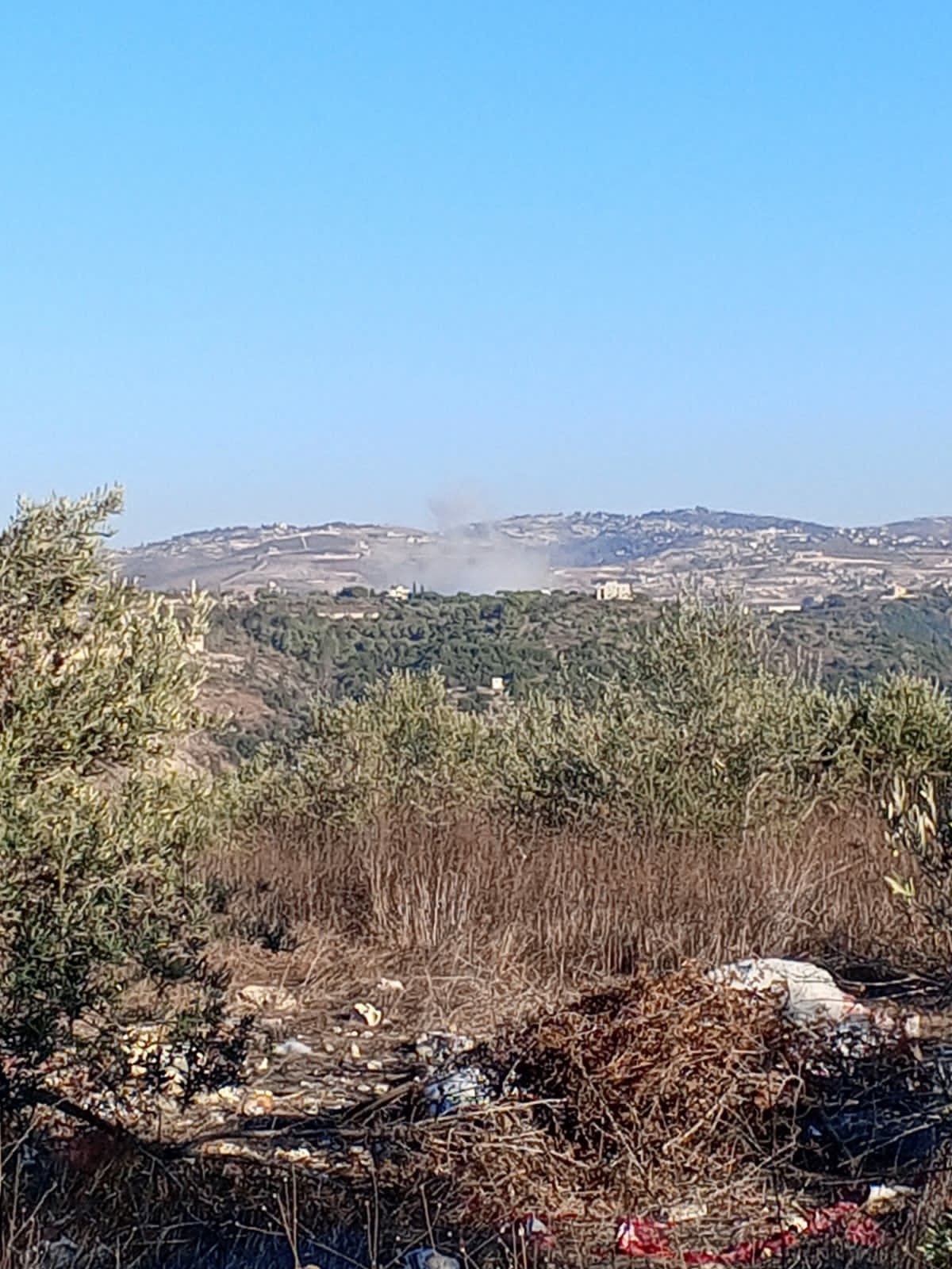 قصف مدفعي يستهدف بلدة المنصوري وتفجير في بلدة القنطرة جنوب…