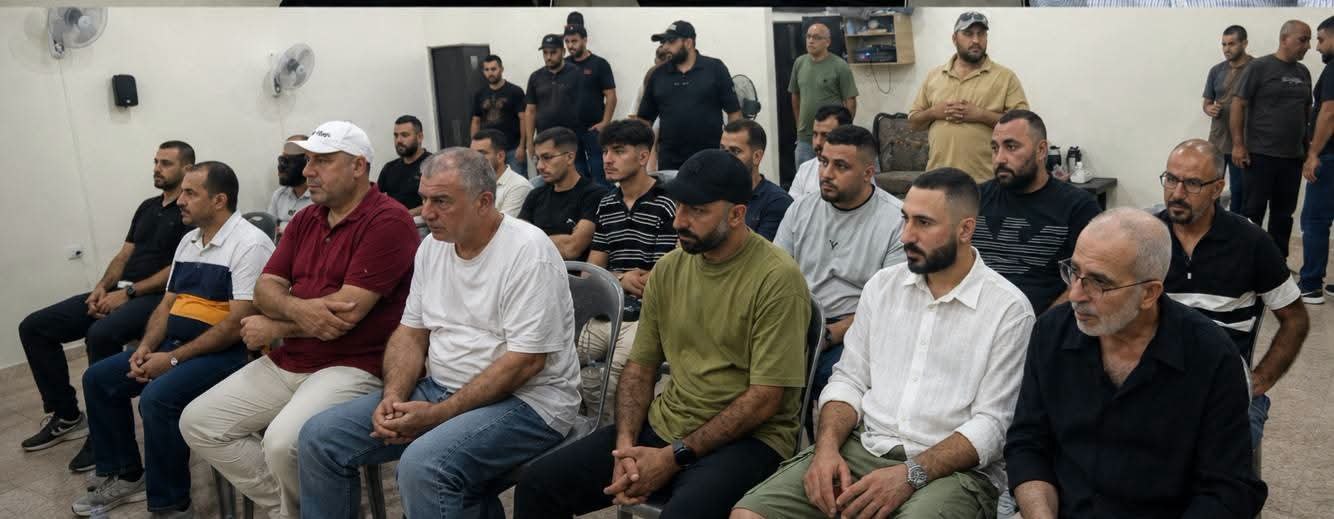مصالحة عائلية بين آل شبايطة وآل عقل في مخيم عين…
